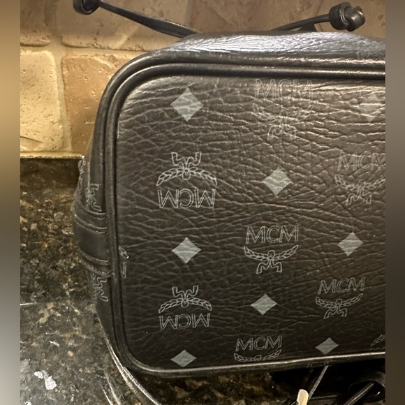 MCM Visetos Black Leather Bucket Bag, Adjustable Crossbody Strap - Picture 3 of 15